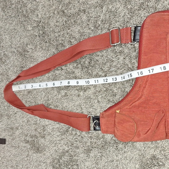 Baggallini medium crossbody zip canvas bag - brick red - Picture 11 of 12